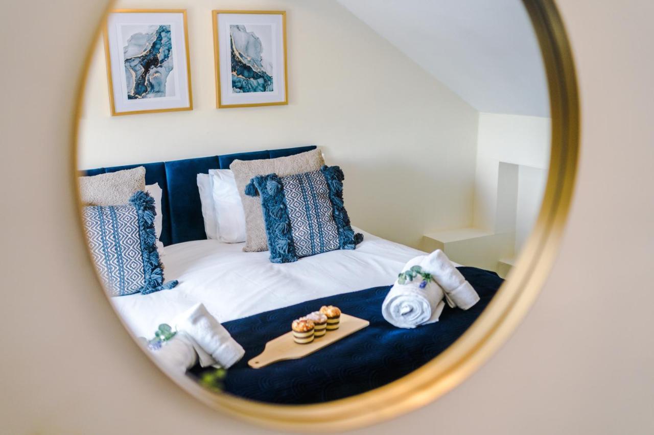 Charming 3-Bed Cottage In Chester, Ideal For Families & Workers, Free Parking - Sleeps 7 Luaran gambar